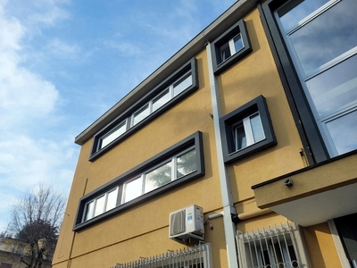 Ufficio in Vendita a Padova, 85'000€, 128 m²
