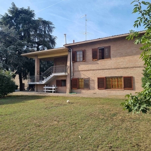 Villa bifamiliare in vendita a Lodi Vecchio Lodi