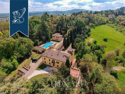 Villa di 2000 mq in vendita Bologna, Emilia-Romagna