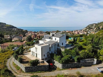 Villa in vendita Levanto, Liguria