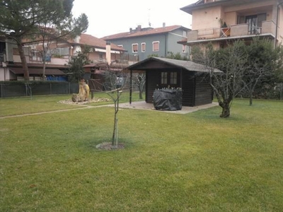 Villa in Vendita a Ravenna, zona Ponte Nuovo, 730'000€, 300 m²
