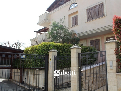 Villa in vendita Barletta-andria-trani