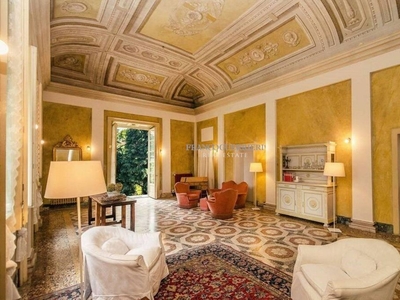 Prestigioso appartamento di 600 m² in vendita Via Alessandro Volta, Monza, Lombardia