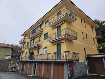 Appartamento in vendita a Biella Semicentro