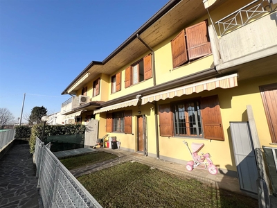 Appartamento in vendita a Comun Nuovo Bergamo