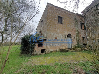 Appartamento in vendita a Lubriano Viterbo