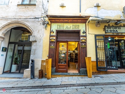 Negozio/Locale commerciale in Vendita in Corso Vittorio Emanuele II 17 a Sassari