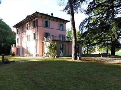 Casa di lusso di 678 mq in vendita Contrada Santa Lucia, Tolentino, Macerata, Marche