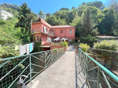 Casa indipendente con terrazzo, Genova sestri ponente