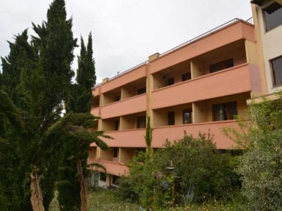 edificio-stabile-palazzo in Vendita ad Salsomaggiore Terme - 550000 Euro