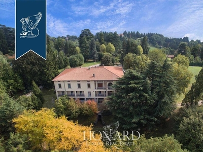 Prestigiosa villa di 1500 mq in vendita, Longone al Segrino, Italia