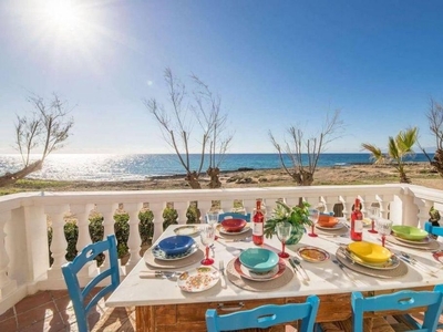 Prestigiosa villa di 270 mq in vendita Via Lungomare Ionico, Taviano, Puglia