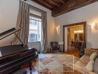 Prestigioso appartamento di 180 m² in vendita Piazza Campo de' Fiori, Roma, Lazio