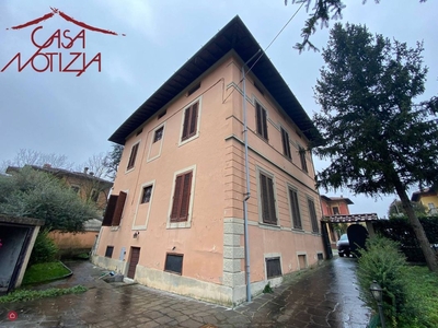 Villa in Vendita in Via Gaetano Luporini 97 a Lucca