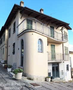 Appartamento in Piazza Dante Alighieri - Centro storico, Castiglione del Lago