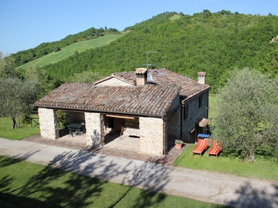 Casa indipendente in prima periferia - Urbino