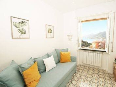 Vendita Appartamento Via Castagneto, Camogli