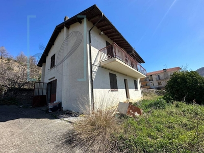 villa indipendente in vendita a Villanova d'Albenga