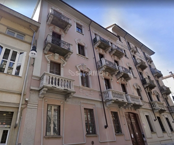Appartamento in Affitto a Torino Via Virle