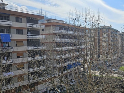 Appartamento in vendita a Salerno Irno / Calcedonia/ Petrosino
