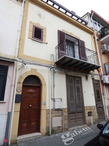 Appartamento in Vendita in Corso Umberto I 600 a Ficarazzi