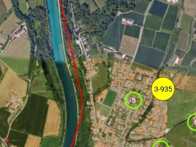 Appartamento in Vendita in Via Benaco 68 a Valeggio sul Mincio