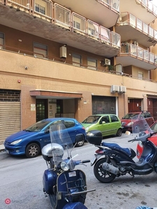 Appartamento in Vendita in Via Bernardino d'Ucria 13 a Palermo