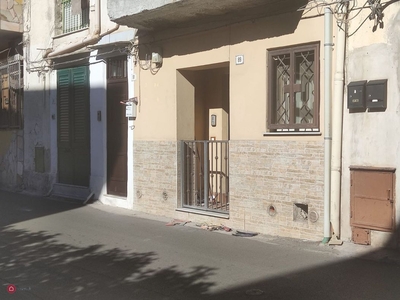 Appartamento in Vendita in Via Cruillas 89 a Palermo