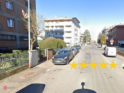 Appartamento in Vendita in Via Edoardo Jenner a Parma