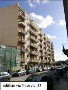 Appartamento in Vendita in Via Noce 33 a Palermo