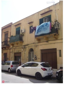 Appartamento in Vendita in Via Tommaso Aversa 20 a Palermo
