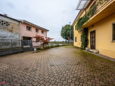 Appartamento in Vendita in Via Torricello 54 a San Giovanni Lupatoto