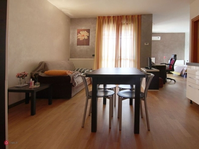 Appartamento in Vendita in Via Vincenzo Muccioli a San Martino Buon Albergo