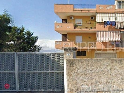 Appartamento in Vendita in Vicolo Guarnaschelli a Palermo