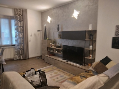 Trilocale in Affitto a Savona, 800€, 95 m², arredato