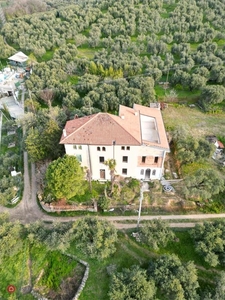 Casa Bi/Trifamiliare in Vendita in Via Mezzomonte 30 a Verona