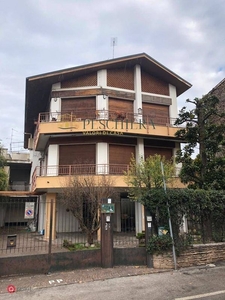 Casa Bi/Trifamiliare in Vendita in Via Castello a Valeggio sul Mincio