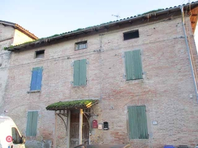 Casa Bi/Trifamiliare in Vendita in Via Per Parma 68 a Traversetolo
