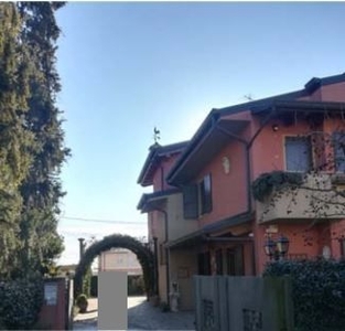 Casa indipendente in Vendita in Via IV Novembre 21 a Grisignano di Zocco