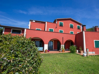 Casa singola in vendita a La Spezia Isola
