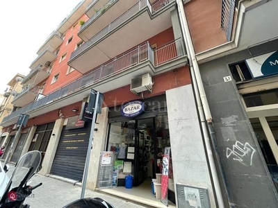 Negozio/Locale commerciale in Vendita in Viale Jonio a Catania
