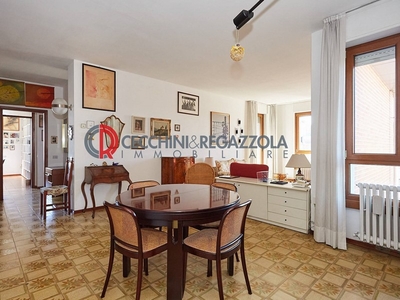 Trilocale in Vendita a Milano, zona Certosa, 300'000€, 118 m²