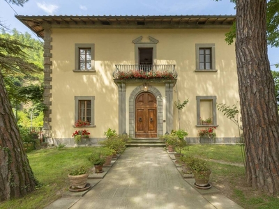 Villa 'Appartamento di lusso Vicino Firenze' con giardino privato, balcone e Wi-Fi