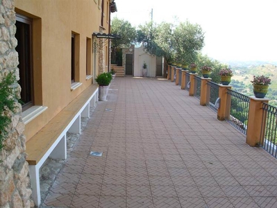 Villa in vendita a Rende Cosenza Santo Stefano Di Rende