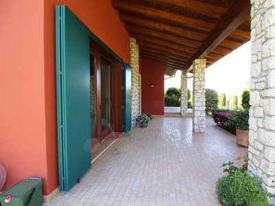 Villa in Vendita in a Trissino