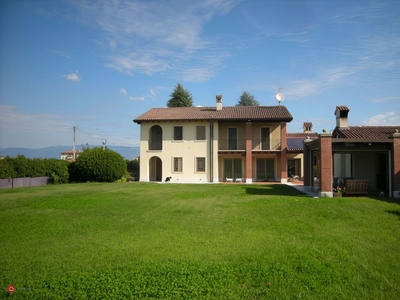 Villa in Vendita in Strada Chiesa di Polegge 78 a Vicenza