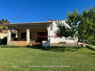 Villa in Vendita in Via Caletta Verde 40 a Terrasini