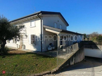 Villa in Vendita in Via Tremolè a Pescantina