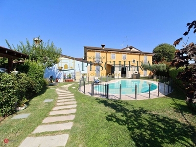 Villa in Vendita in Via Vecchia Forneletti 240 a Valeggio sul Mincio
