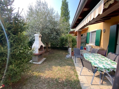 Villetta a schiera in Vendita in Piazza del Popolo a San Martino Buon Albergo